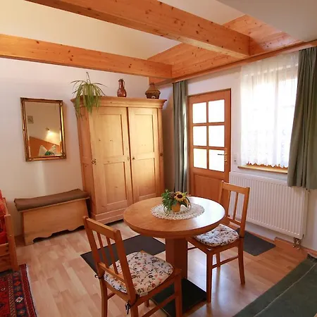 Gaestehaus Pfefferle Garni Und *