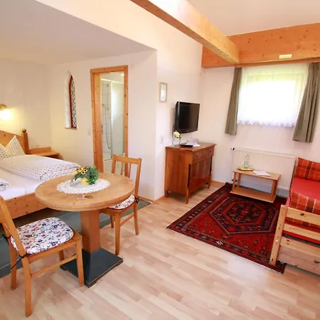 Gaestehaus Pfefferle Garni Und イン *